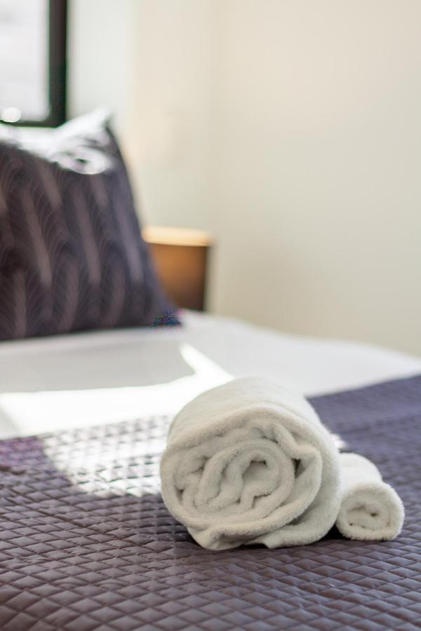 Apartamento Awaits 2 Bed 2 Bath With Carpark *